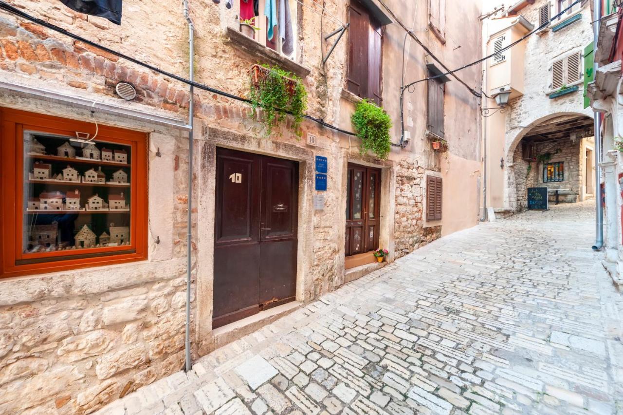 Cozy Garzoto Studios Rovinj Exterior photo